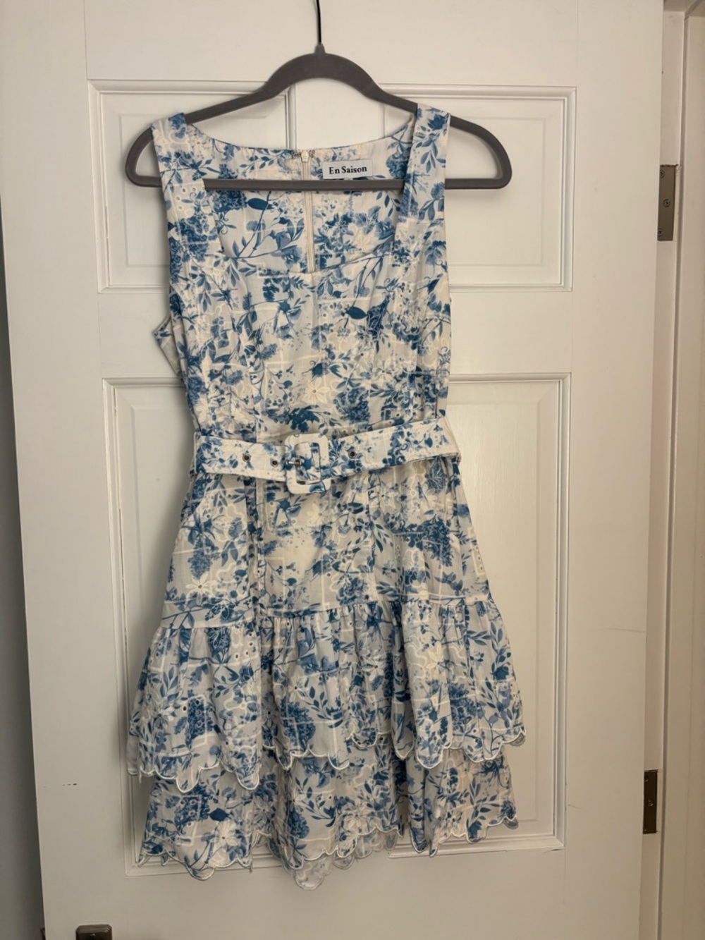En Saison Blue and White Floral Square-Neck Tiered Mini Dress - Picture 4 of 7